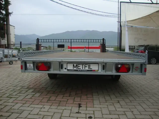 Carrier XL — 3