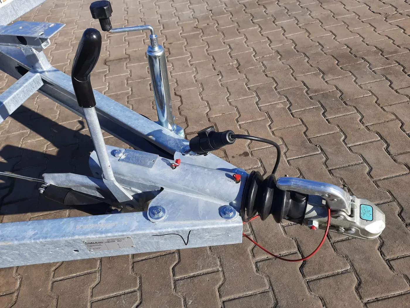 Taurus Premium – 2.700 / 3.000kg — 6