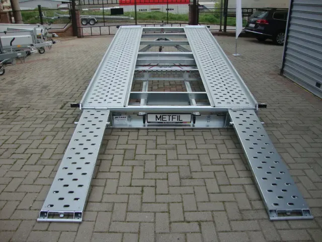 Atour — 6